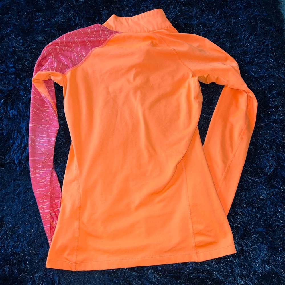 Nike long sleeve - Picture 2 of 5